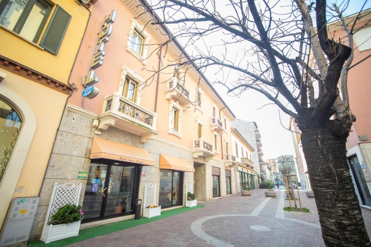 诺沃朗多酒店 塞斯托-聖喬凡尼 外观 照片